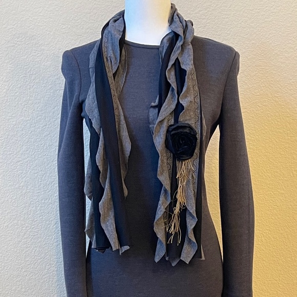 St. John Sleek and Stylish Gray Knit Dress - Picture 4 of 9